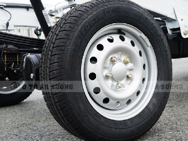 Lốp xe TF230 