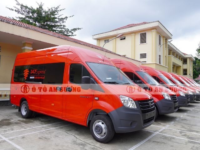 Xe tải van sử dụng cho nhiều lĩnh vực