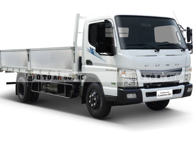 Xe tải Fuso Canter TF4.9 đầu vuông vức, sắc nét