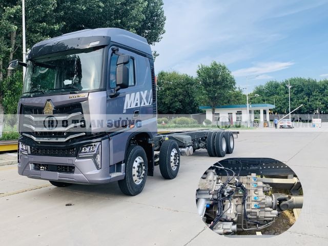 Xe tải Howo Max 4 chân được trang bị động cơ MAN MC11