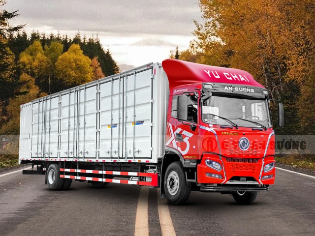 Ngoại thất ấn tượng của xe tải Dongfeng X3 180HP thùng container nhập khẩu 10m