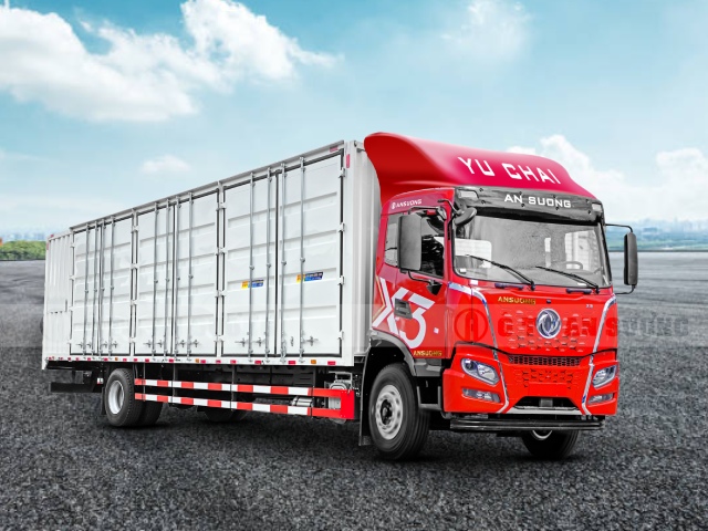 Giá xe tải dongfeng X3 180hp thùng container nhập khẩu 10m