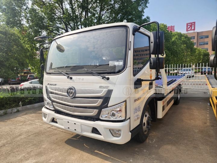 Xe sử dụng cỡ lốp 7.50R16 R14 cho độ bám đường tốt