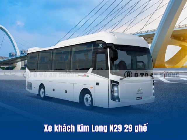 Xe khách Kim Long N29 29 ghế được trang bị động cơ Yuchai S07 giúp xe vận hành mạnh mẽ