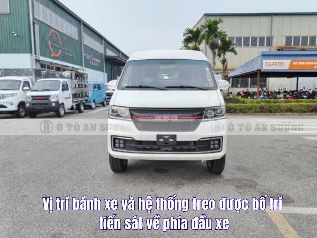 Bánh xe và hệ thống treo được bố trí tiến sát về phía đầu xe