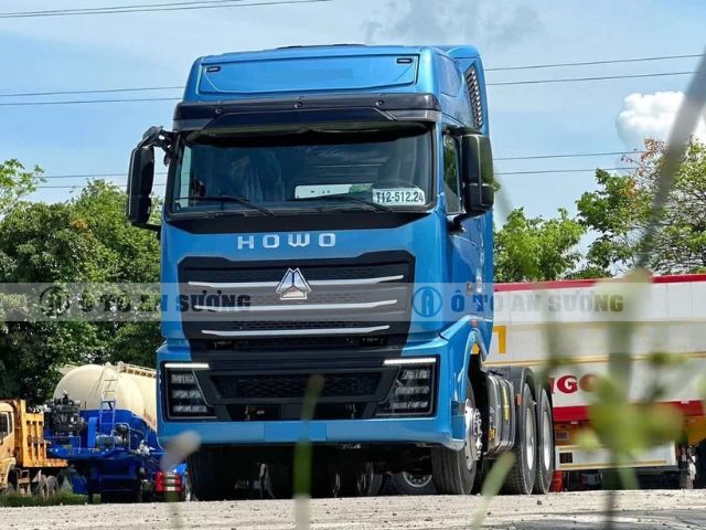 Xe đầu kéo SITRAK TH7 460hp bản xanh