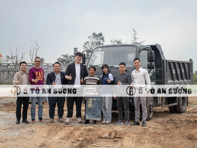 Khi lái xe ben cần chuẩn bị những gì